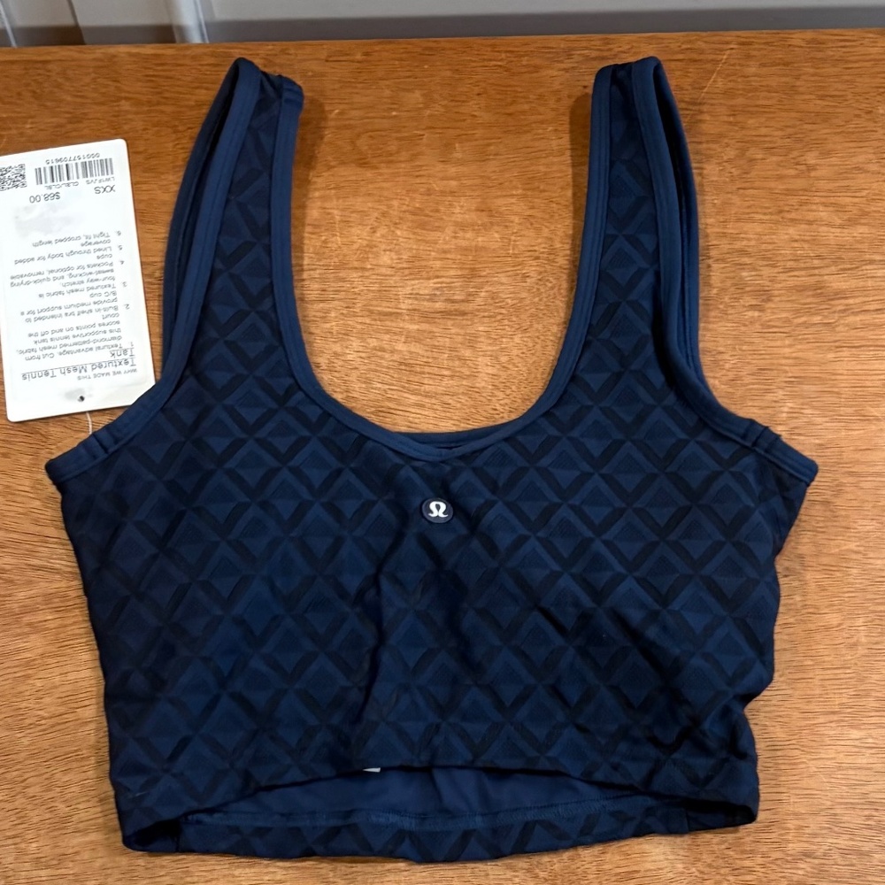 Lululemon Textured Mesh Tennis Tank Top Medium Support, B/C Cup - Picture 5 of 7
